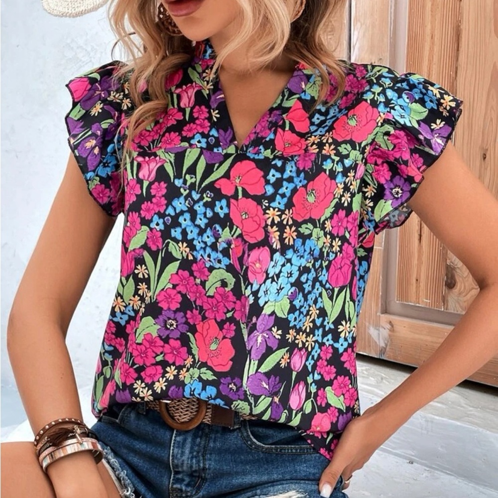 Allover Floral Print Butterfly Sleeve Blouse